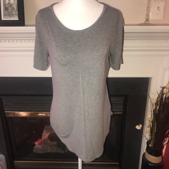 Old Navy | Charcoal Grey Short Sleeve T-shirt - Picture 2 of 6